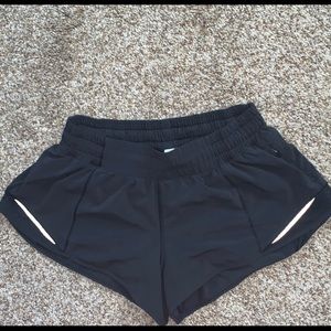 Lululemon Hotty Hot Shorts II